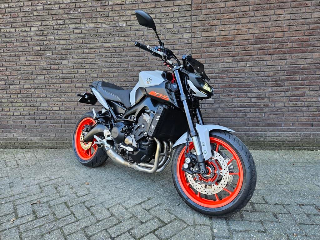 Yamaha MT 09 (bj 2020)
