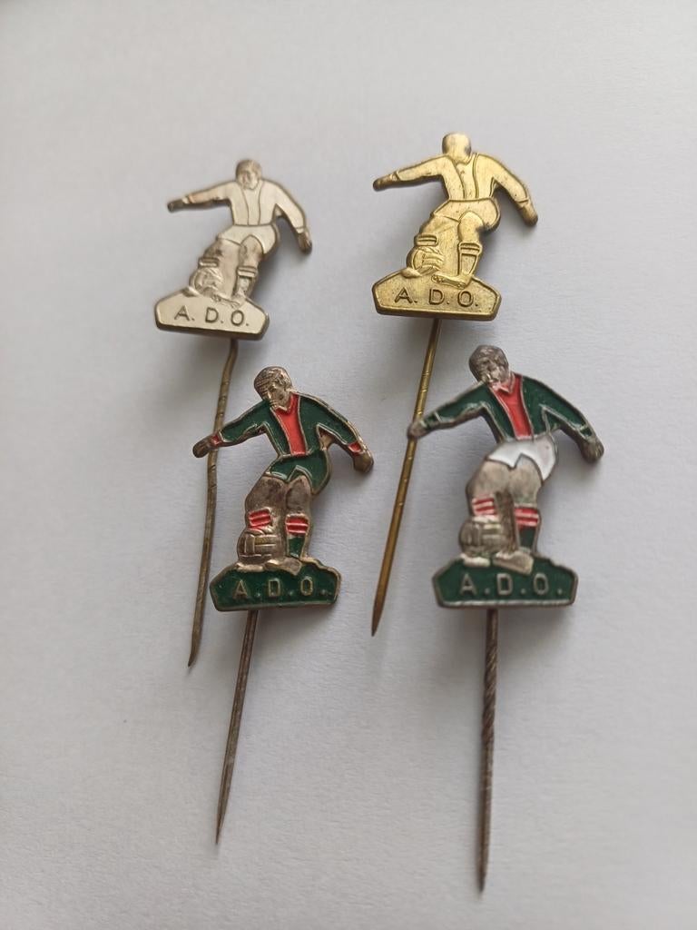 Ado speldjes, Verzamelen, Speldjes, Pins en Buttons, Ophalen of Verzenden, Overige onderwerpen