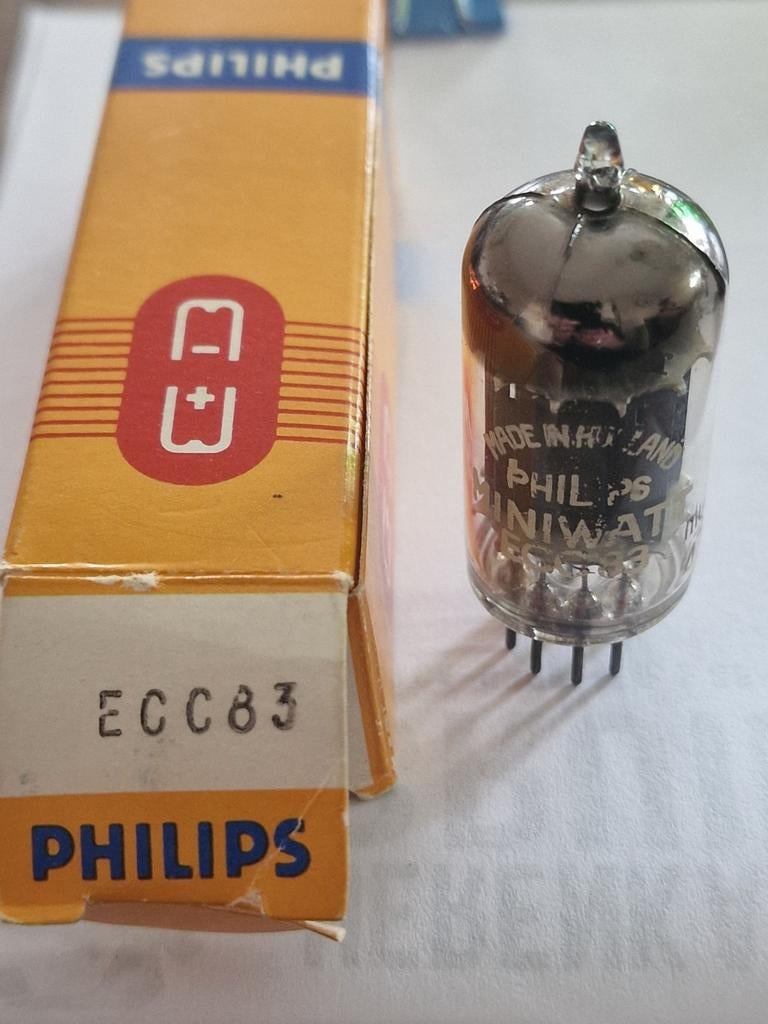 Philips ECC83  MC2, Ophalen of Verzenden