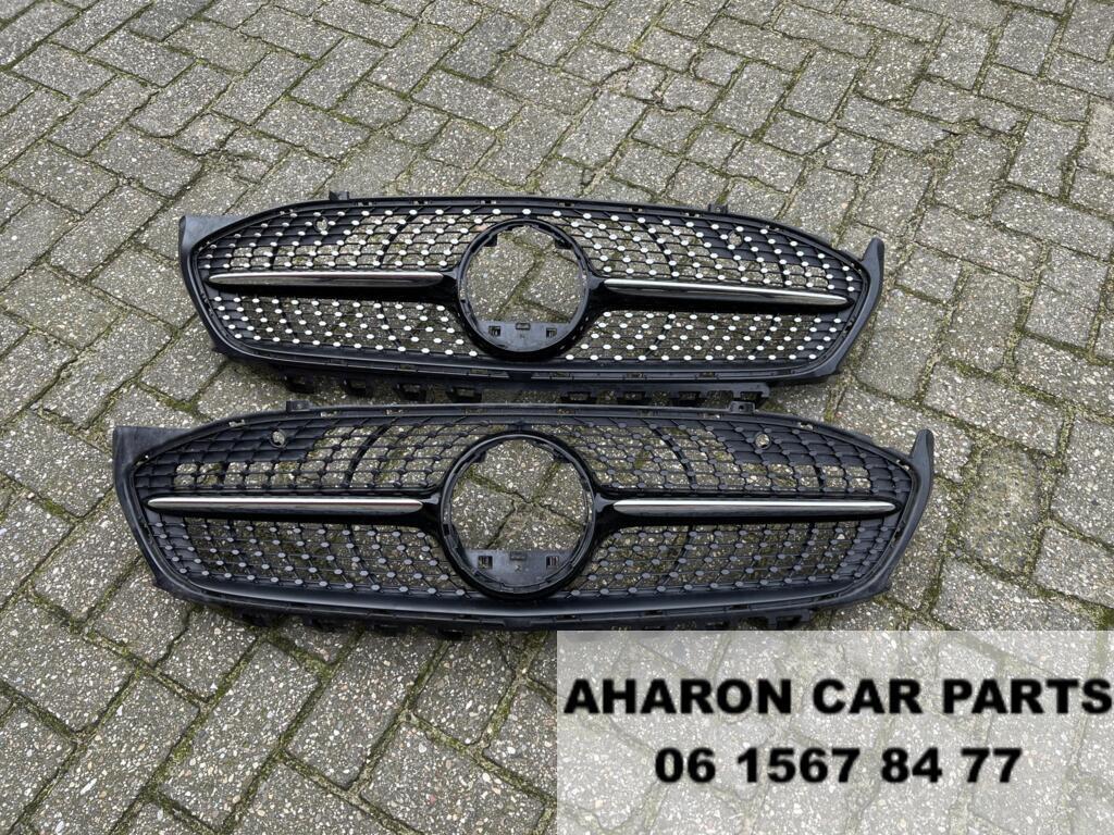 CLA W118 AMG Diamond Grill c118 A1188880000 Mercedes 325, Gebruikt, Ophalen of Verzenden