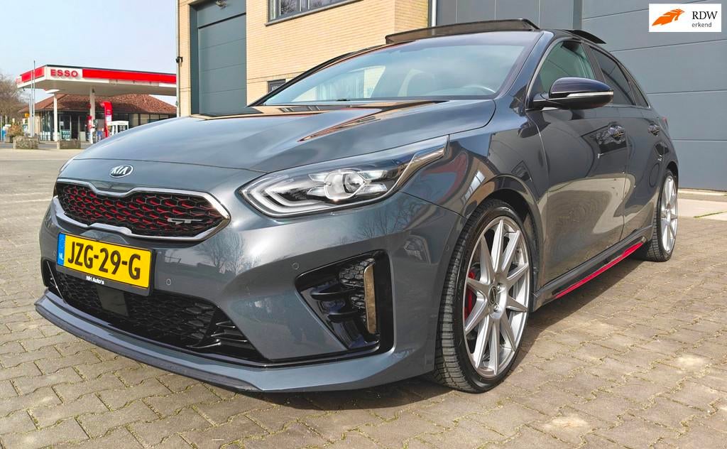 Kia CEED 1.6 T-GDi GT 204PK Panorama CarPlay 19" Velgen, 15 km/l, Gebruikt, 4 cilinders, Bedrijf