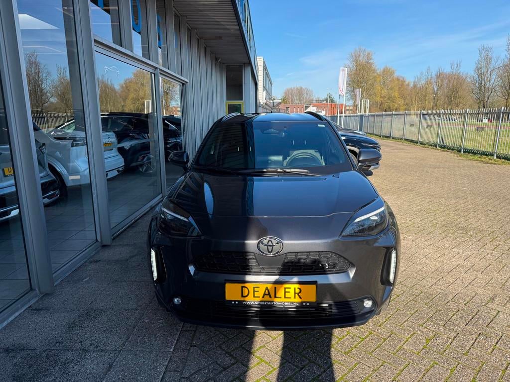 Toyota Yaris Cross 1.5 Hybrid 130 Dynamic ,APPLE CARPLAY, CA, Gebruikt, Zwart, 116 pk, 23 km/l
