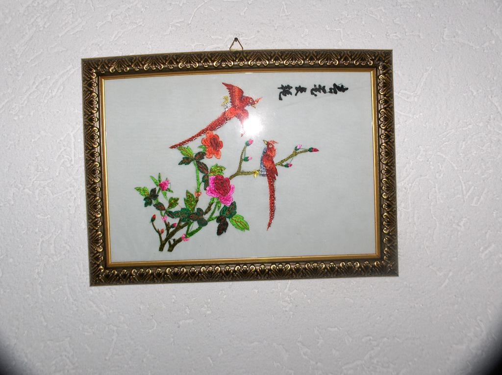 vintage fijn chinees borduurwerk op zijde in lijst, Antiek en Kunst, Ophalen of Verzenden