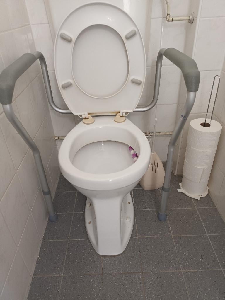 Toiletsteun/frame, Ophalen, Gebruikt