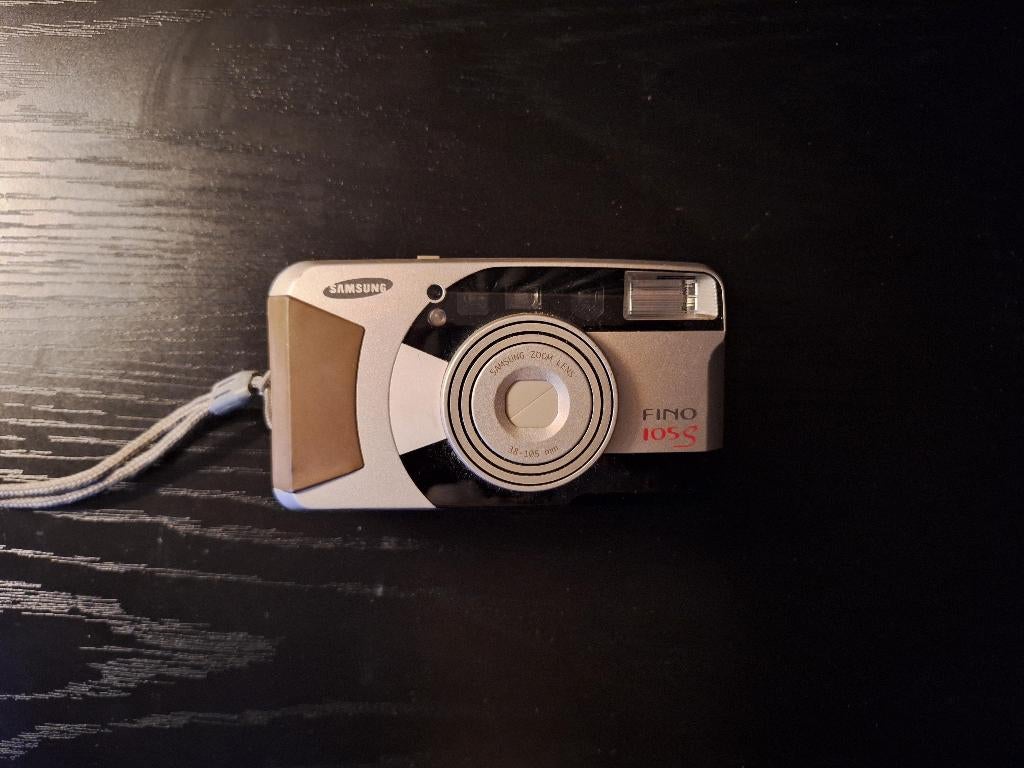 Samsung Fino 105 S Analoge Camera [ Retro / Vintage ], Audio, Tv en Foto, Fotocamera's Analoog, Ophalen of Verzenden, Zo goed als nieuw