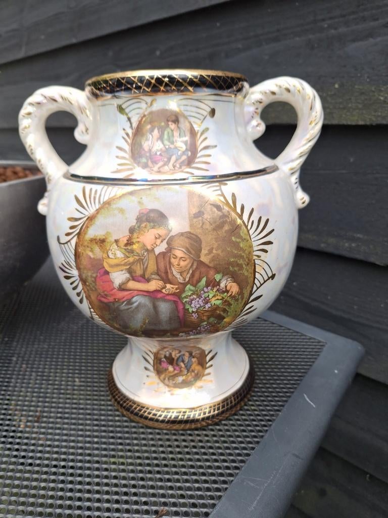 Porseleinen Bokaal Vaas, Ophalen