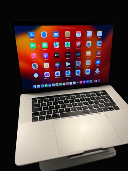 A1707,  MacBook Pro 15,4", i7, 16GB ram/512GB ssd, Sequioa, MacBook Pro, 2 tot 3 Ghz, Amsterdam, 512 GB