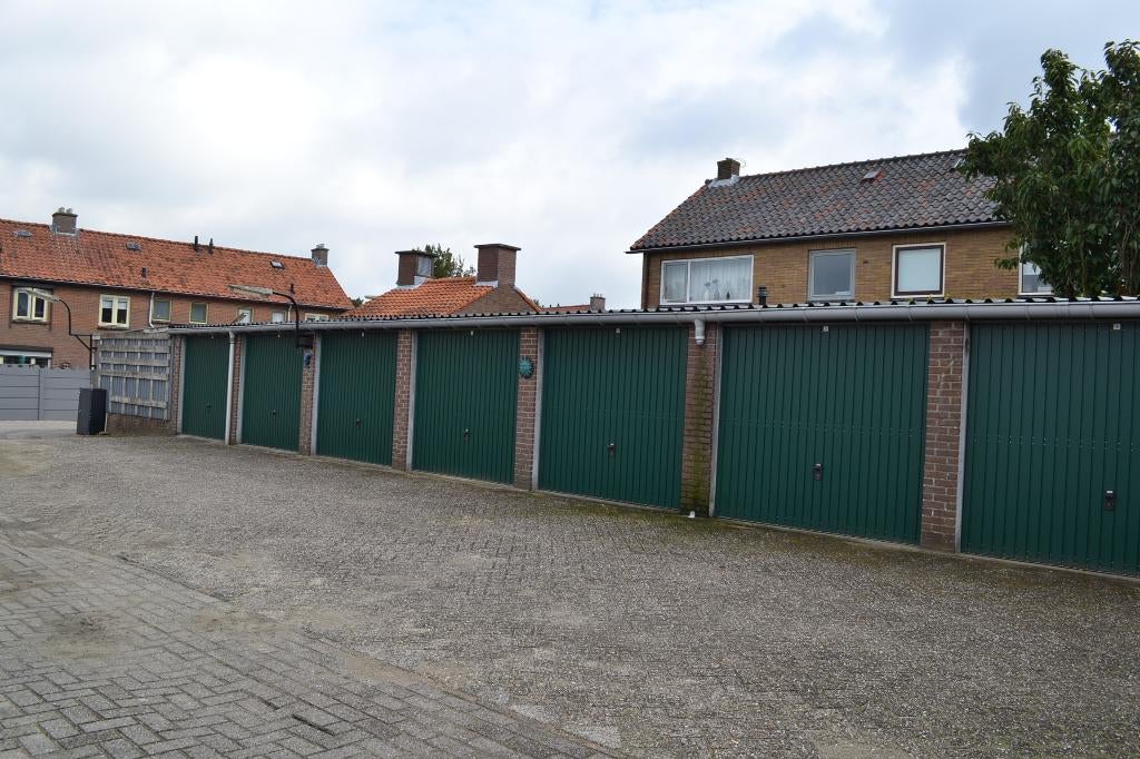 Garage box te huur in Veenendaal, Utrecht