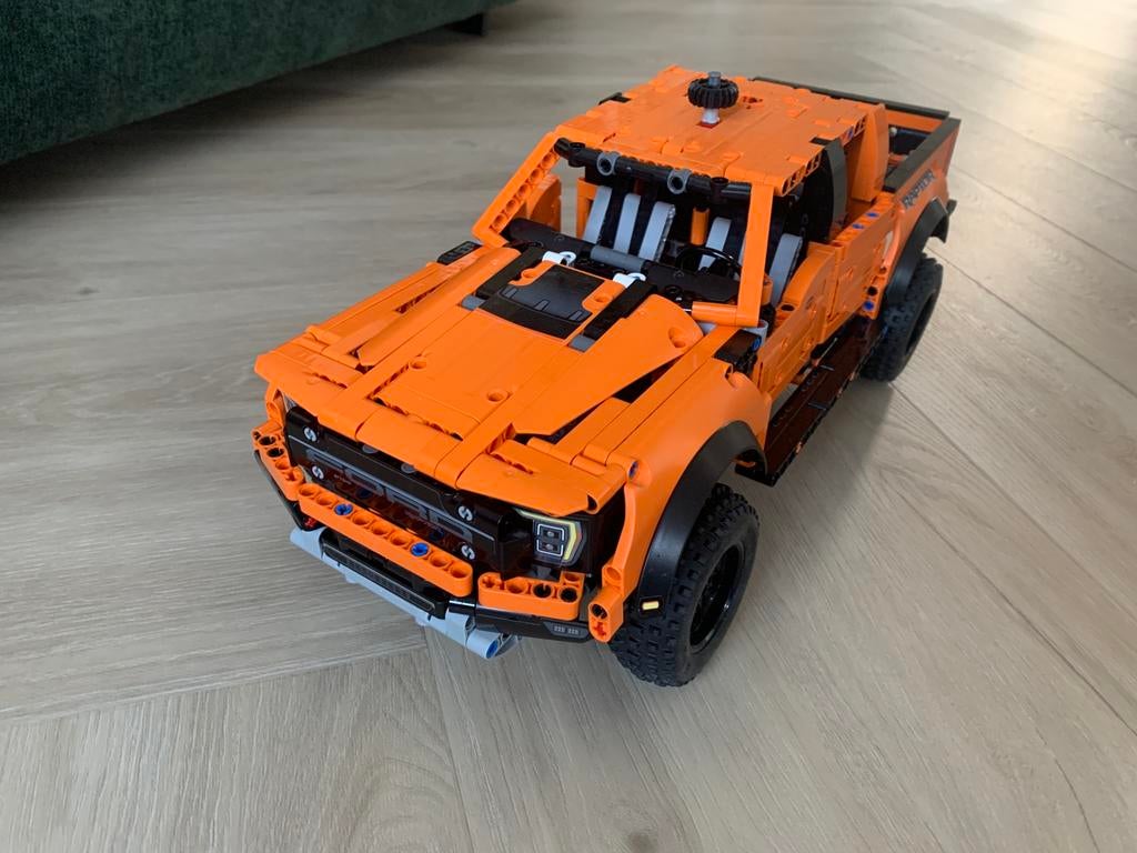 Lego Ford F-150 Raptor 42126 compleet, Ophalen of Verzenden, Zo goed als nieuw