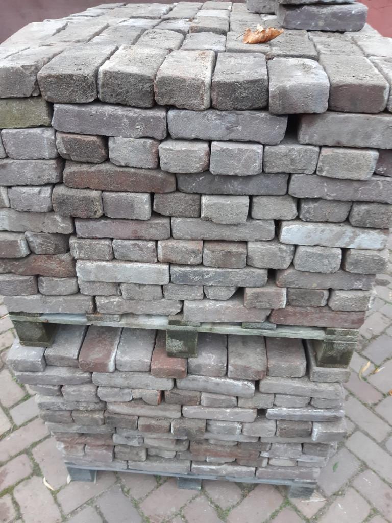 ca 36m² oude waalformaat klinkers, Ophalen, Gebruikt, Beton, Klinkers