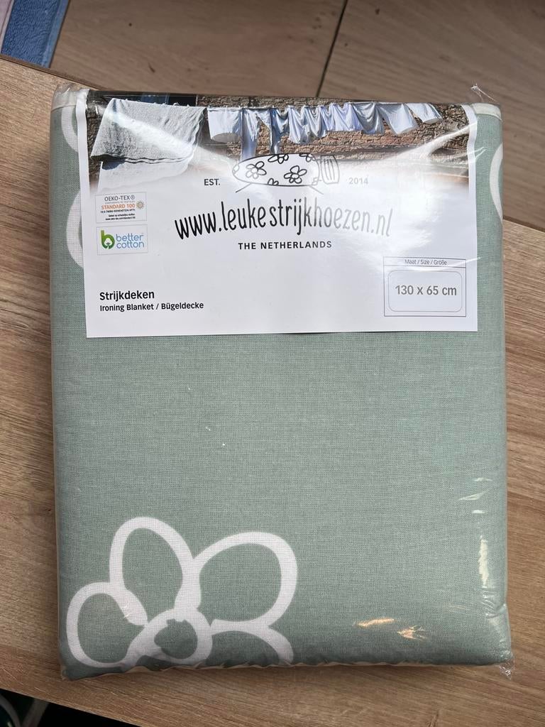 Strijkhoes strijkdeken bloemenprint, Ophalen of Verzenden, Zo goed als nieuw