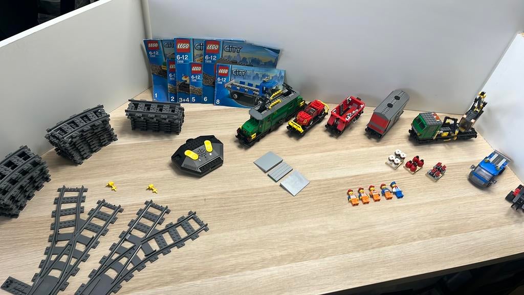 Lego city trein 7898 Cargo Train Delux, Kinderen en Baby's, Speelgoed | Duplo en Lego, Compleet, Lego, Ophalen of Verzenden, Complete set