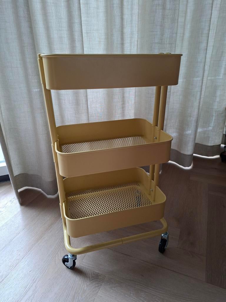 IKEA RÅSKOG roltafel beige geel - zo goed als nieuw, Ophalen, Metaal, Geel, Zo goed als nieuw