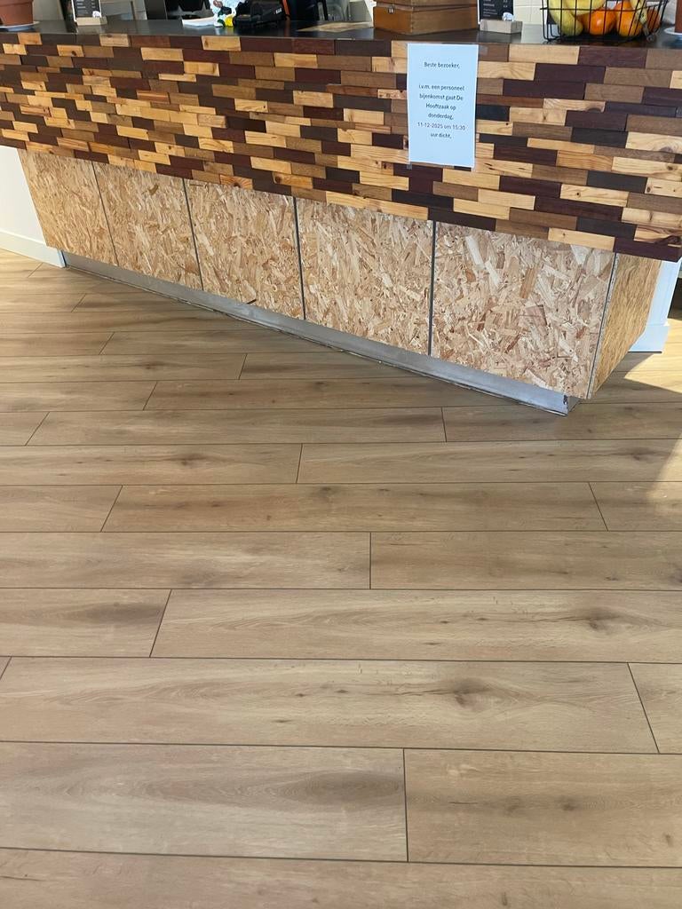 Vinyl vloer leggen? Wij helpen u zowel leveren als leggen, Ophalen, Crème, Nieuw, Info@greenteam.nl