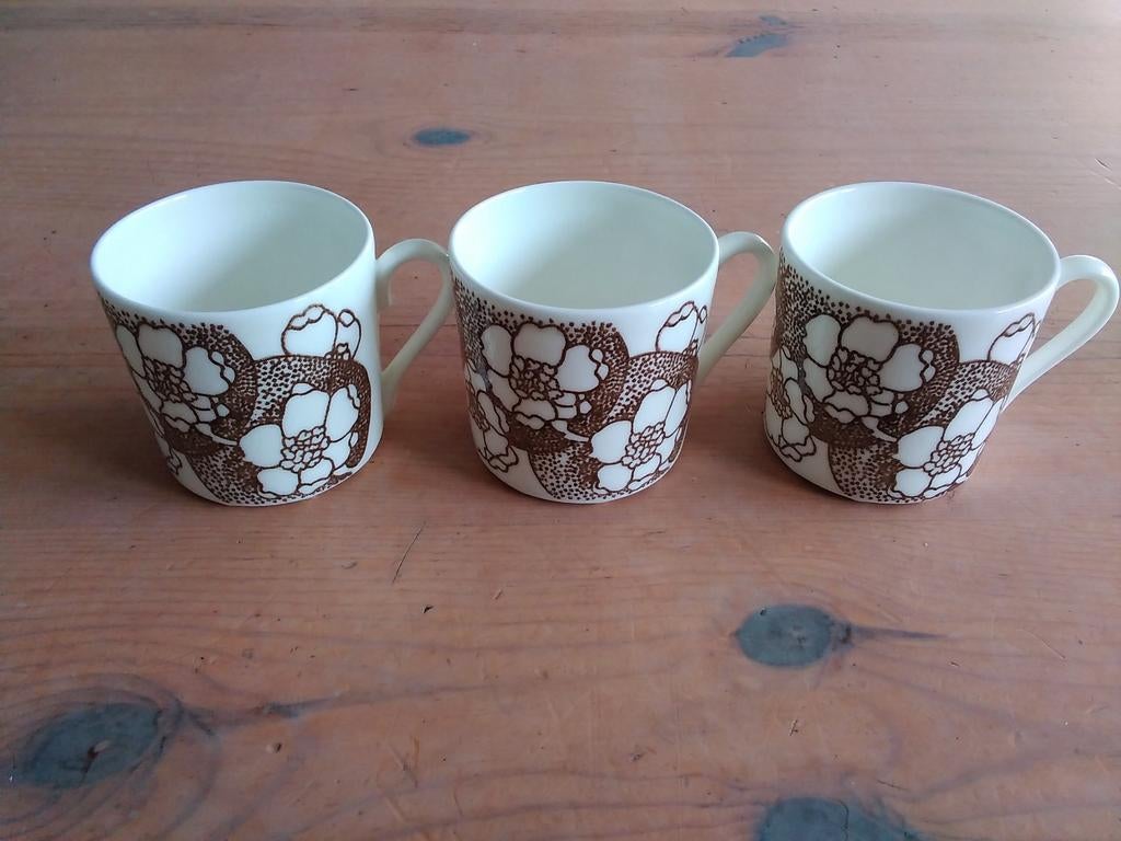 Gustavsberg Sweden Emma kopjes, Verzenden, Zo goed als nieuw, Overige stijlen, Kop(pen) en/of Schotel(s)