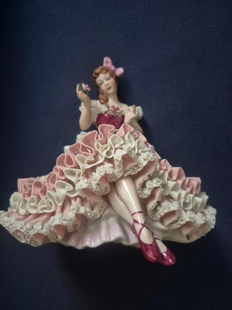 Dresden porselein, Ophalen