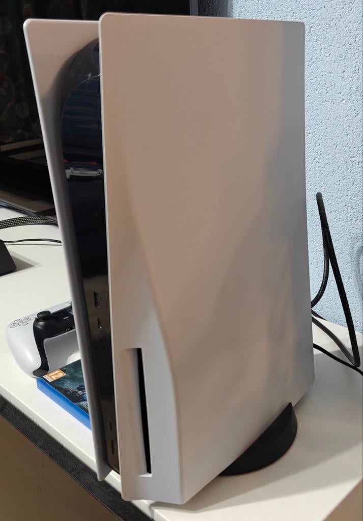 PS5 Disc Edition + controller en Hogwarts Legacy, Spelcomputers en Games, Spelcomputers | Sony PlayStation 5, Ophalen, Zo goed als nieuw