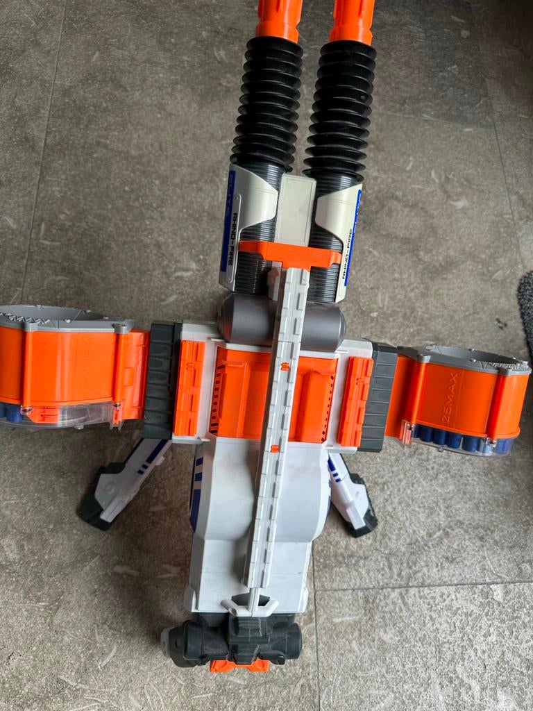 Nerf Rhino-Fire Elite Blaster met standaard, Ophalen, Gebruikt, Jongen of Meisje