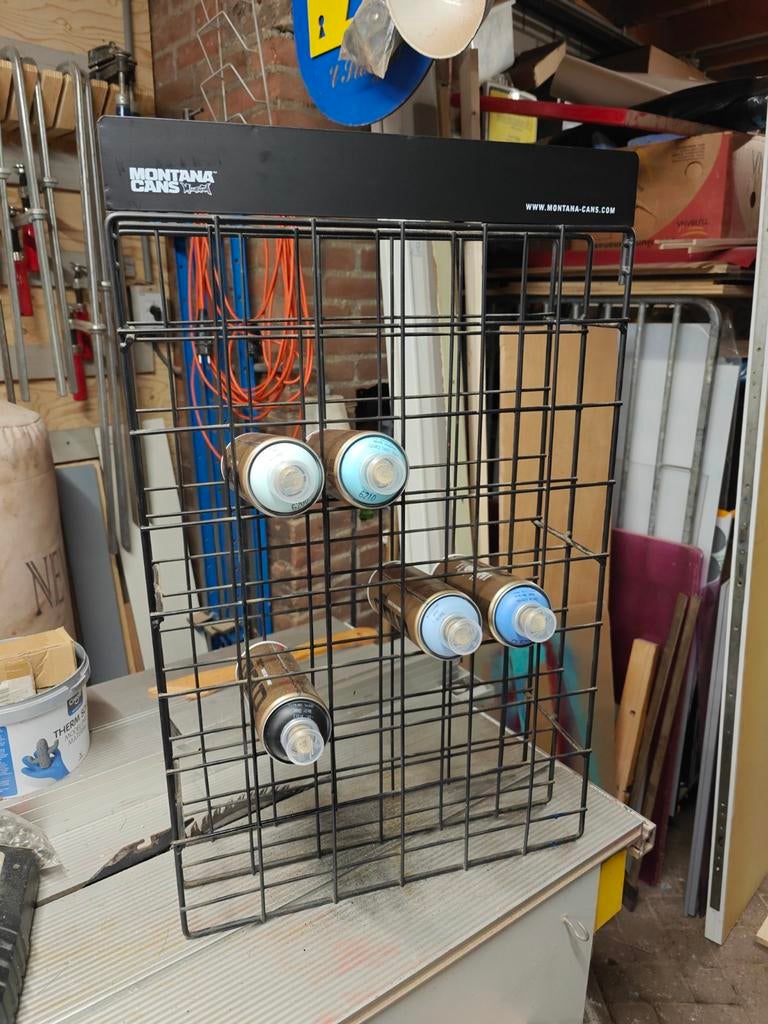 Montana studio rack voor 48 spuitbussen, Ophalen of Verzenden