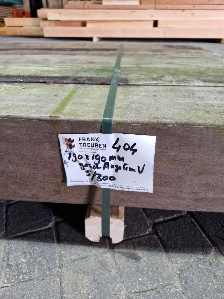 pak 404 B-keus 190x190mm Hardhout Angelim Vermelho, Ophalen, Palen, Nieuw, Hardhout