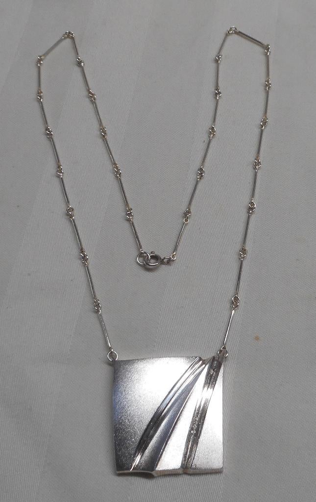 Matti Hyvarinen zilveren modernistische collier nr.188, Verzenden, Zilver, Ketting