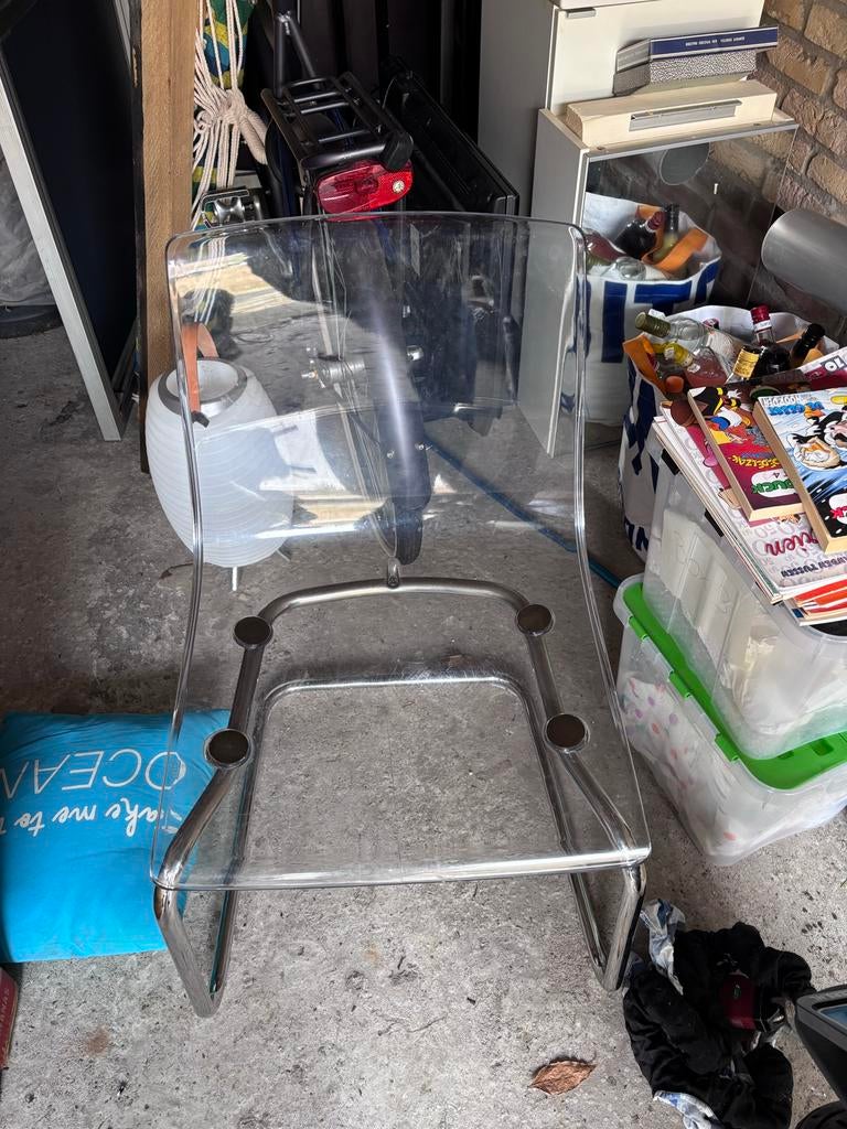 IKEA Tobias eetkamerstoel met barst, Huis en Inrichting, Ophalen, Kunststof, Gebruikt, Overige kleuren