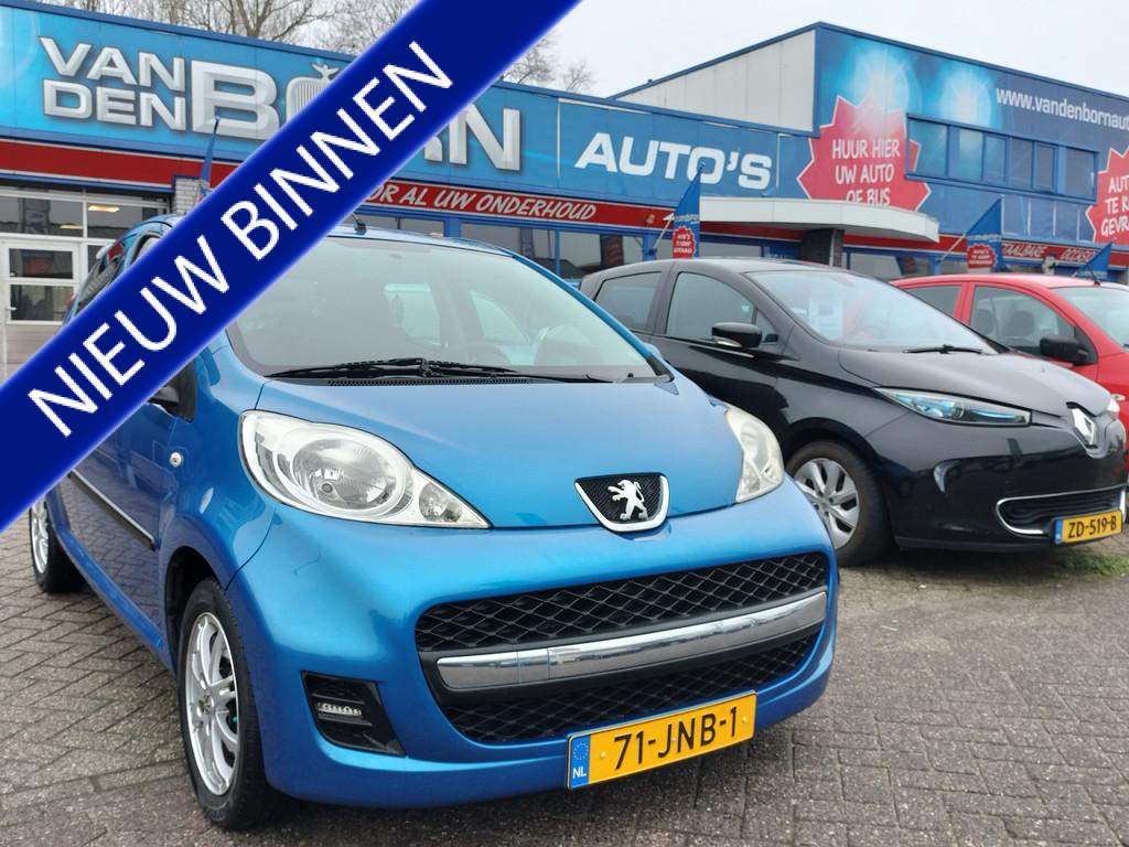 Peugeot 107 1.0-12V XS Automaat 14'' L.M.V Nw APK (bj 2009), Stof, Gebruikt, Metallic lak, 68 pk