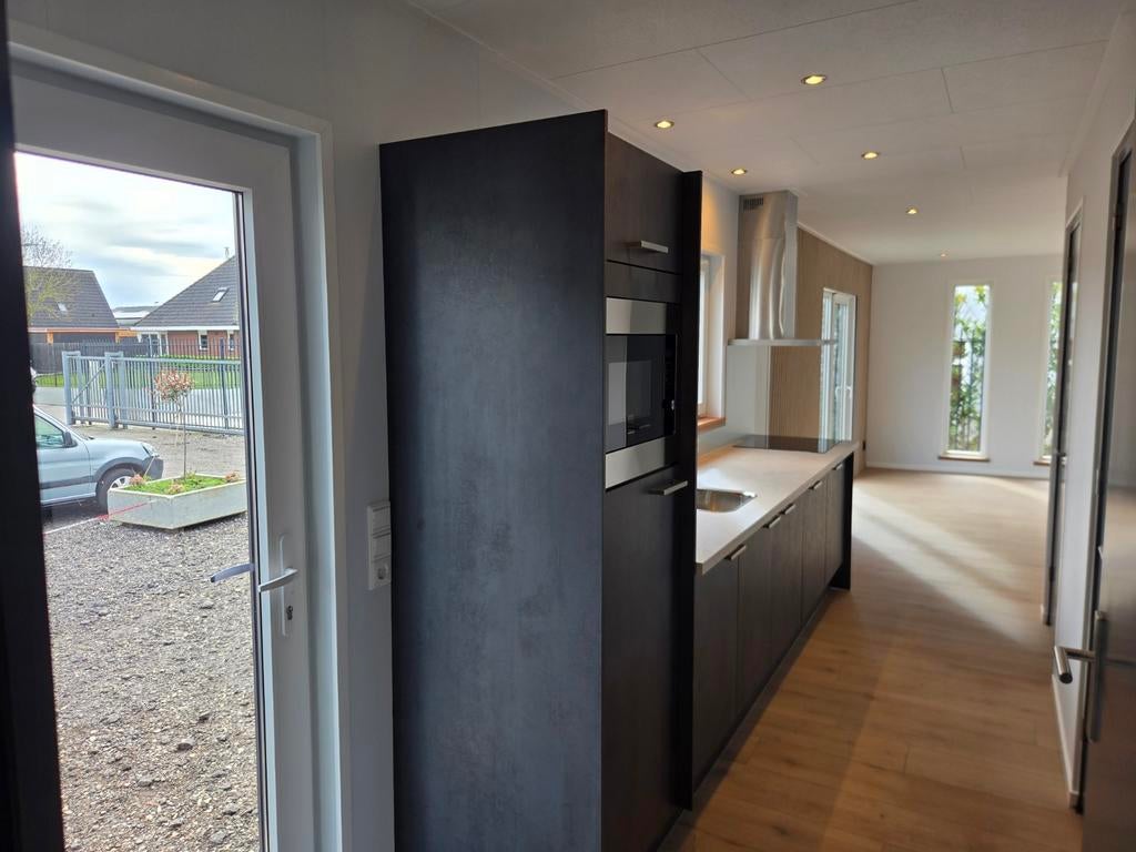 NIEUW chalet met schuurtje en eventueel jaarplaats, Steenbergen, Steenbergentrading@outlook.com, Tot en met 4, Mulderspark 6a Leek