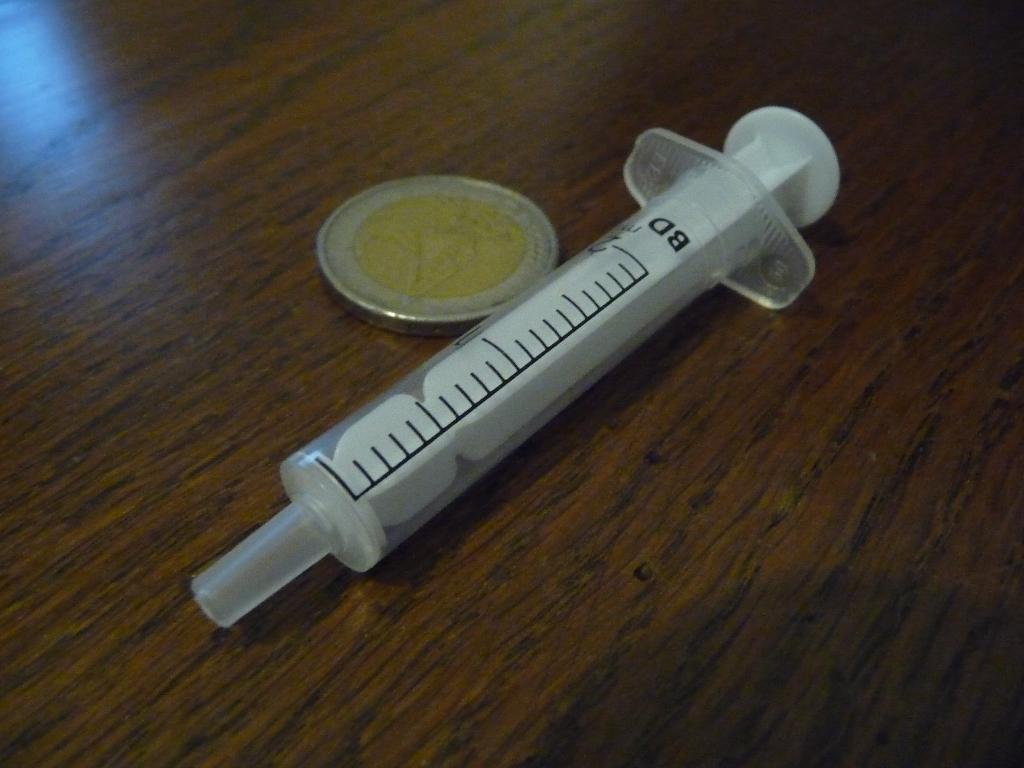 BD Discardit II injectiespuiten - 2ml - doos 75 stuks, Ophalen of Verzenden, Nieuw