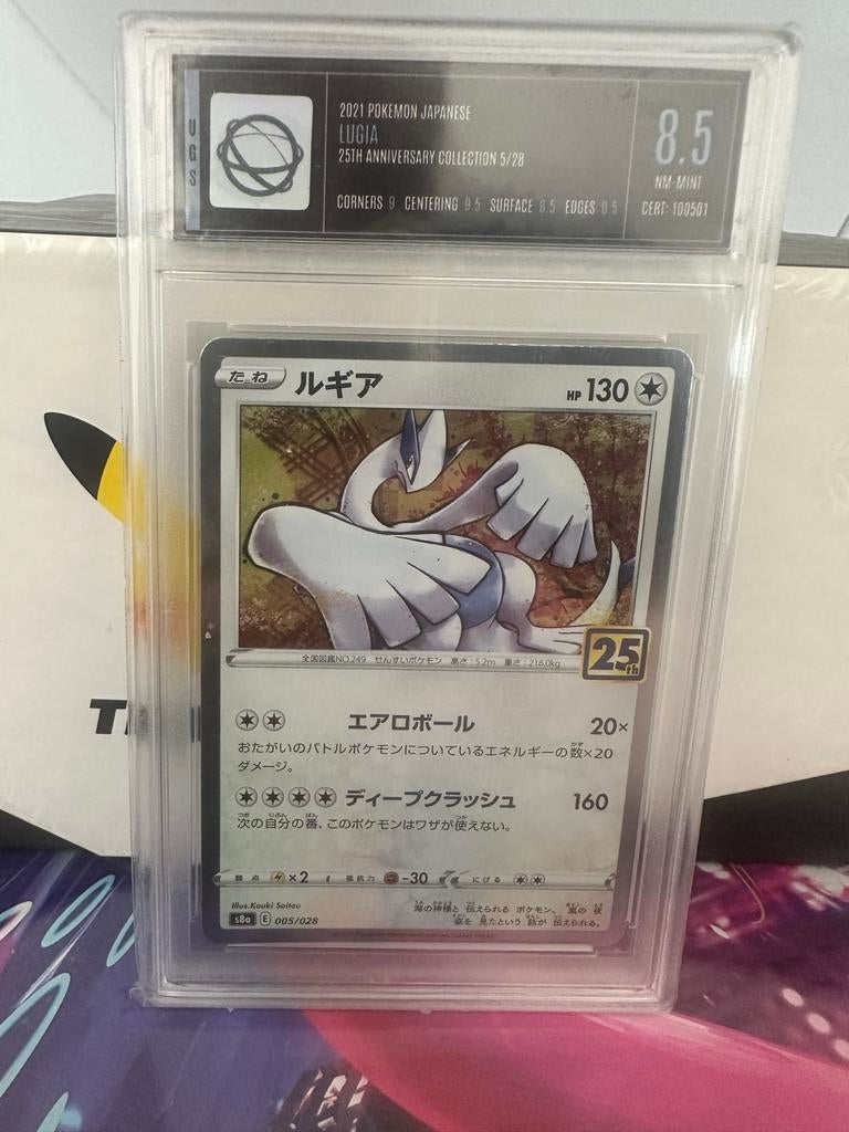 Pokémonkaart Lugia 25th Anniversary UGS 8.5, Ophalen of Verzenden, Zo goed als nieuw, Losse kaart, Foil