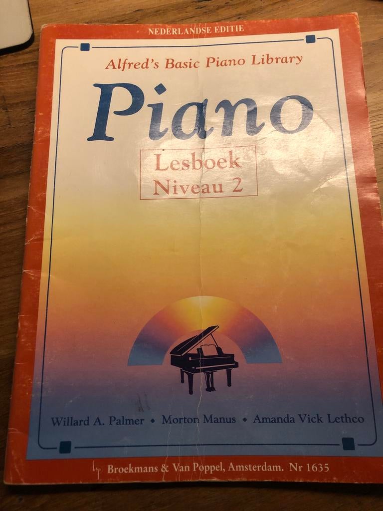 Alfred's Piano Lesboek Niveau 2 - Basis Bibliotheek, Muziek en Instrumenten, Bladmuziek, Gebruikt, Klassiek, Les of Cursus, Ophalen of Verzenden