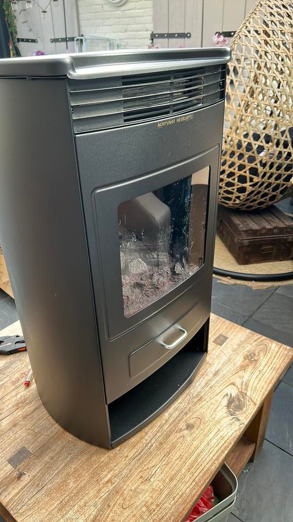 Klarstein Bormio Elektrische Haard - 950/ 1900 W Thermostaat, Ophalen of Verzenden, Nieuw, Vrijstaande haard, Elektrische haard