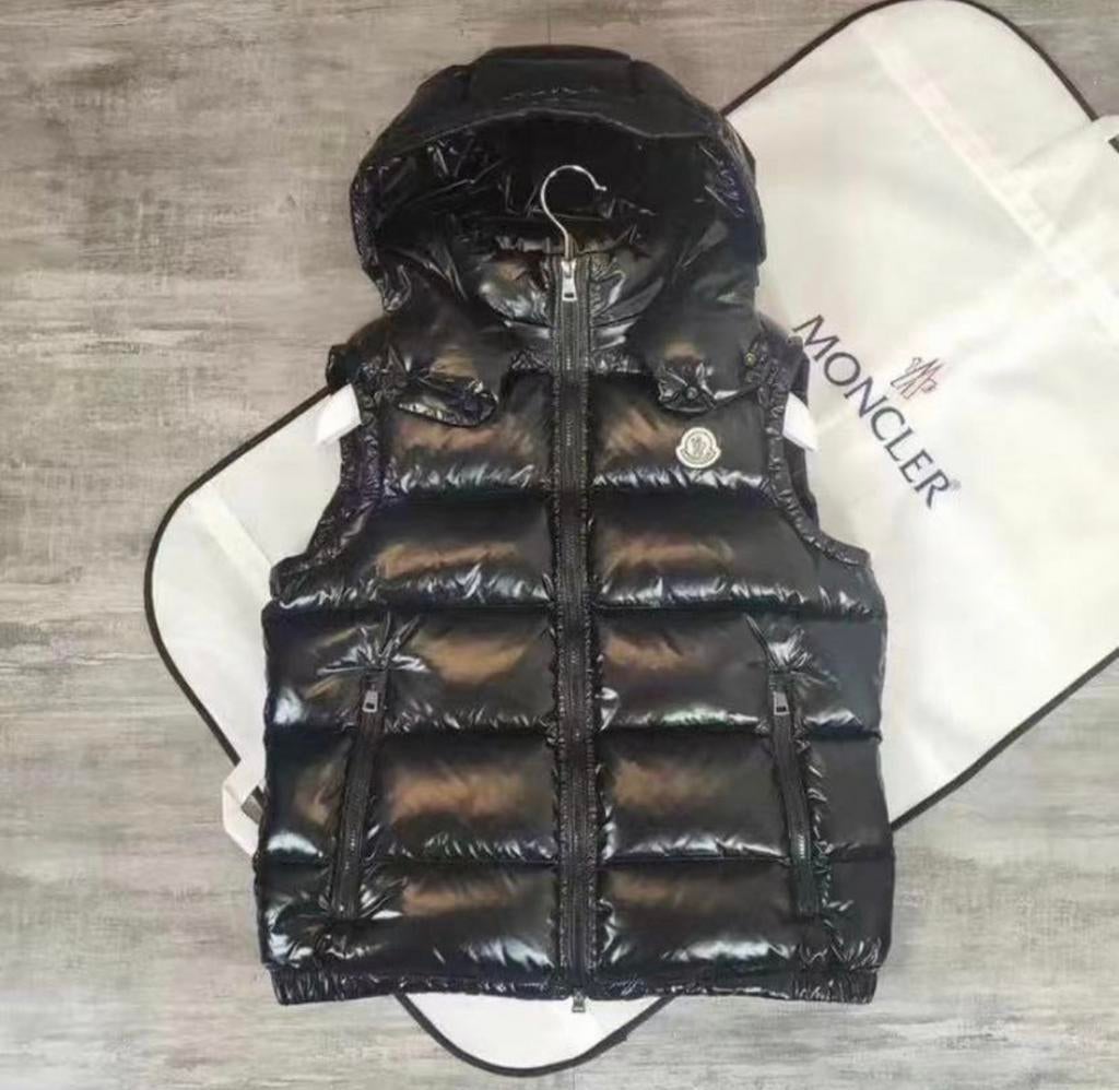 Moncler boddywarmer, Ophalen of Verzenden, Zo goed als nieuw, Maat 56/58 (XL), Zwart