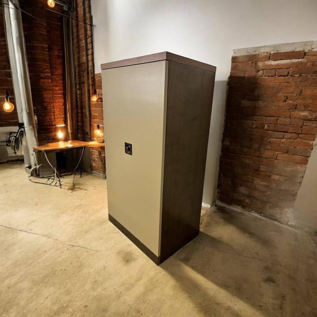 Vintage smalle kast / leggerkast / commode, Ophalen