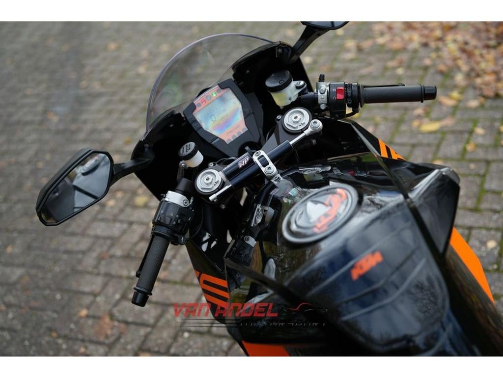 KTM KTM 1190 RC8 R | Akrapovic EVO2! (bj 2011) 46,000 km, 2 cilinders, KTM, Motorrijbewijs A, Bedrijf