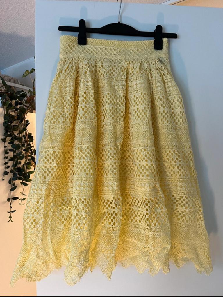 Gele rok Josh V - maat S/M, Maat 38/40 (M), Geel, Ophalen of Verzenden, Zo goed als nieuw