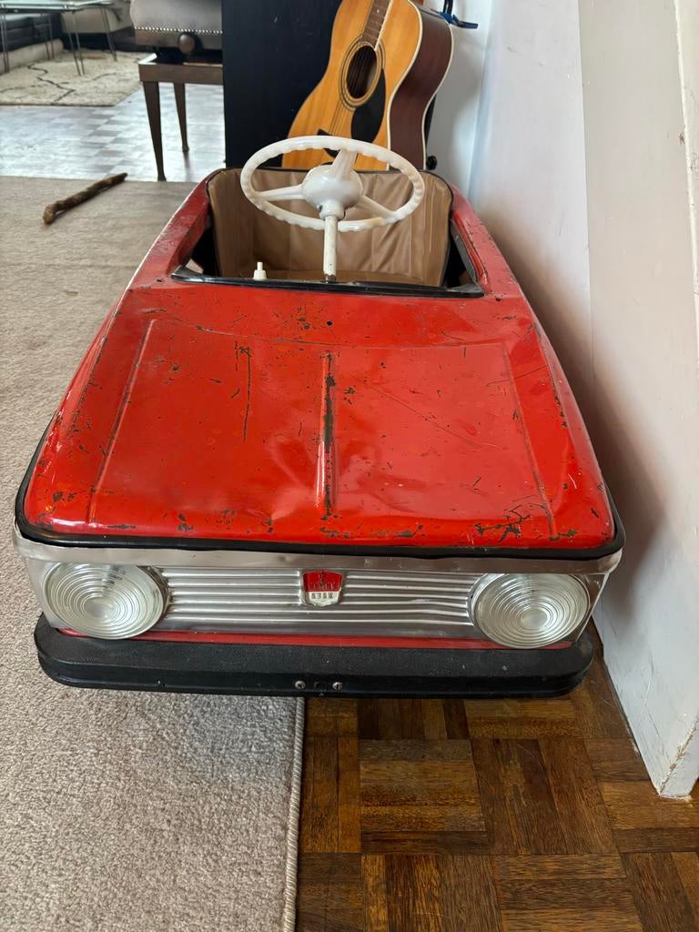 Moskvich trapauto, Antiek en Kunst, Antiek | Speelgoed, Ophalen