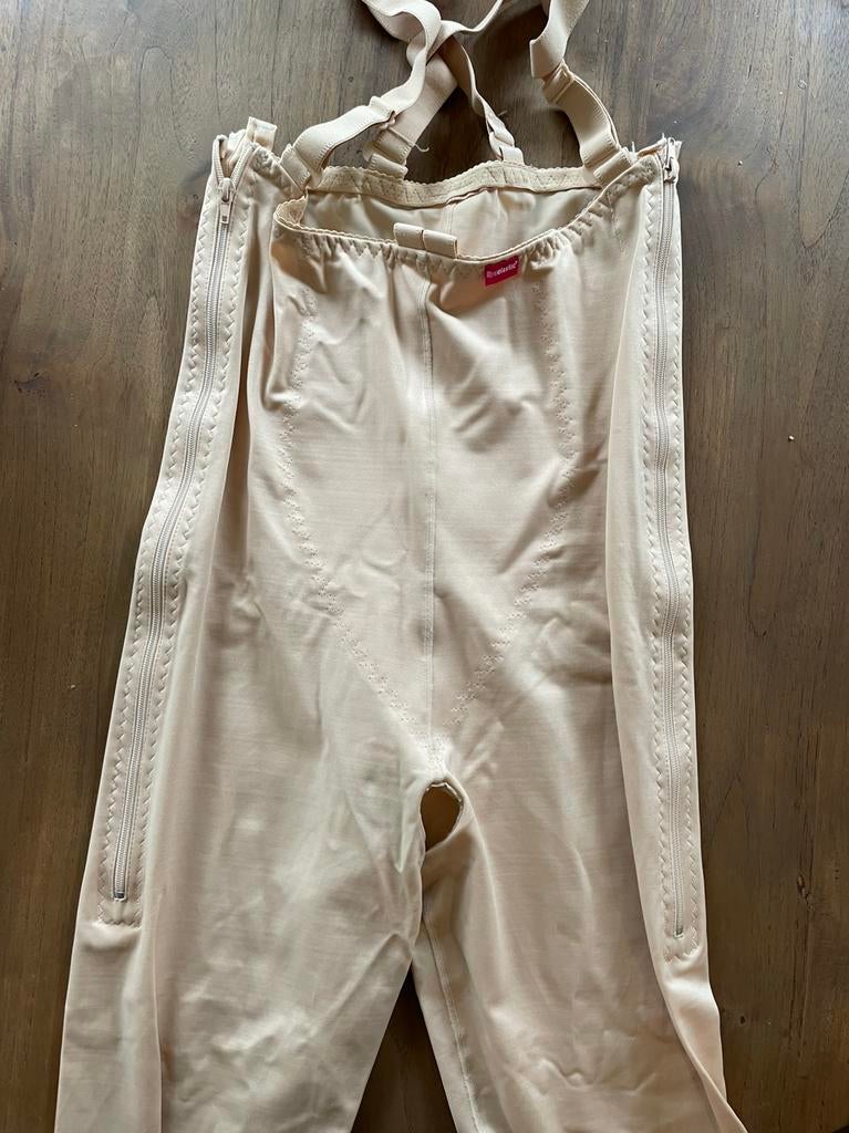 Lipoelastic drukpak XL huidkleur 1 stuk, Ophalen of Verzenden, Beige, Slip