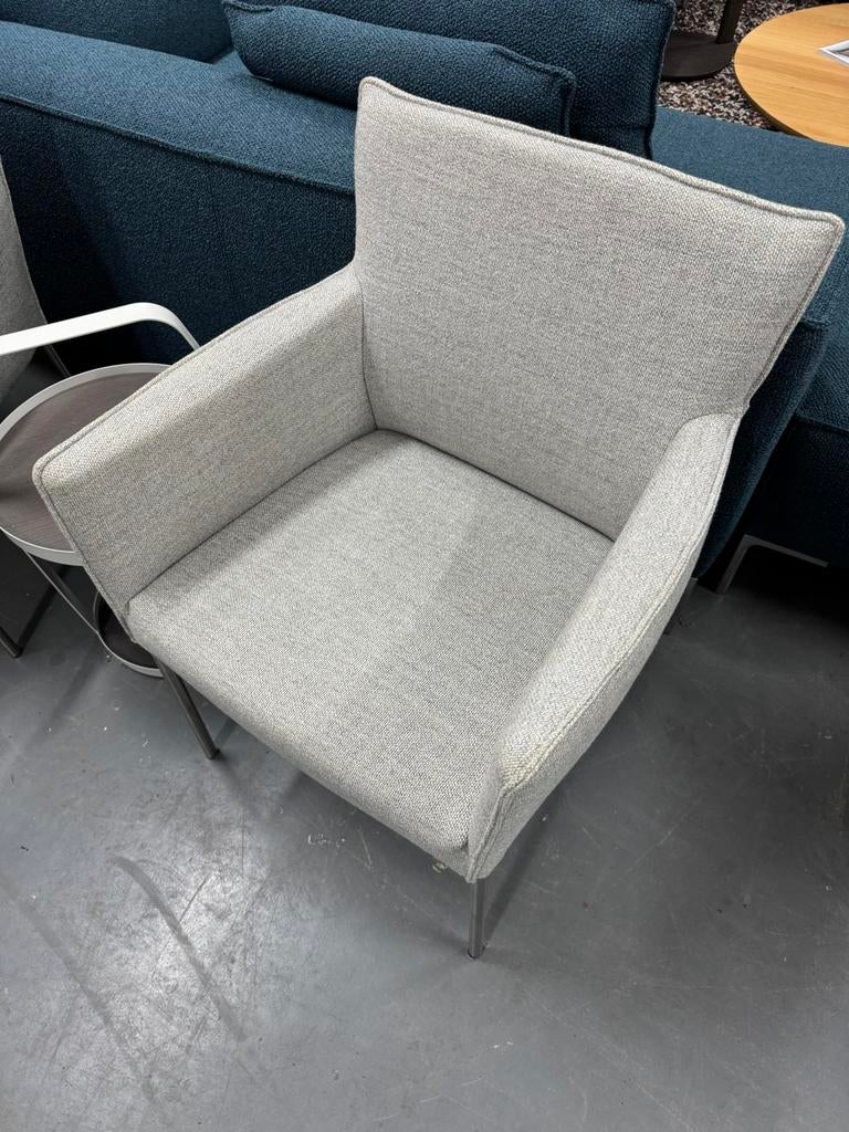 2x Nieuwstaat Design on Stock Amra stoelen | Design on Stock, Ophalen, Twee, Design on Stock, Zo goed als nieuw