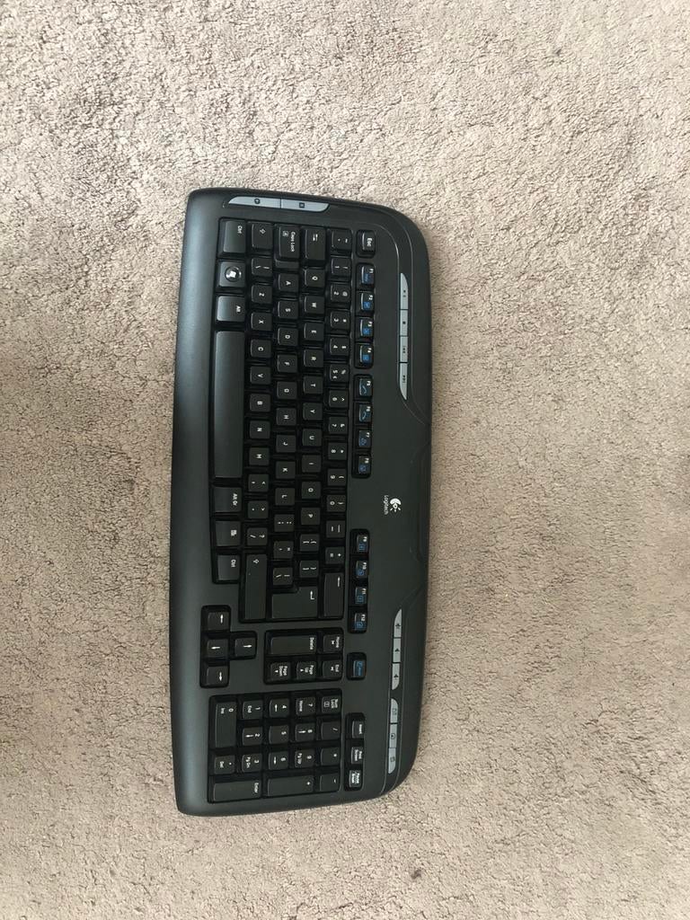 Logitech Cordless Desktop EX110 - Zo goed als nieuw!, Computers en Software, Multimediatoetsen, Ophalen of Verzenden, Zo goed als nieuw