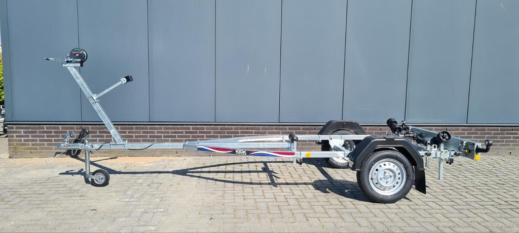 NIEUWE Boottrailer KiCK TRAILER KT500 UIT VOORRAAD, Minder dan 1500 kg, Sloepentrailer, Nieuw, Minder dan 6 meter