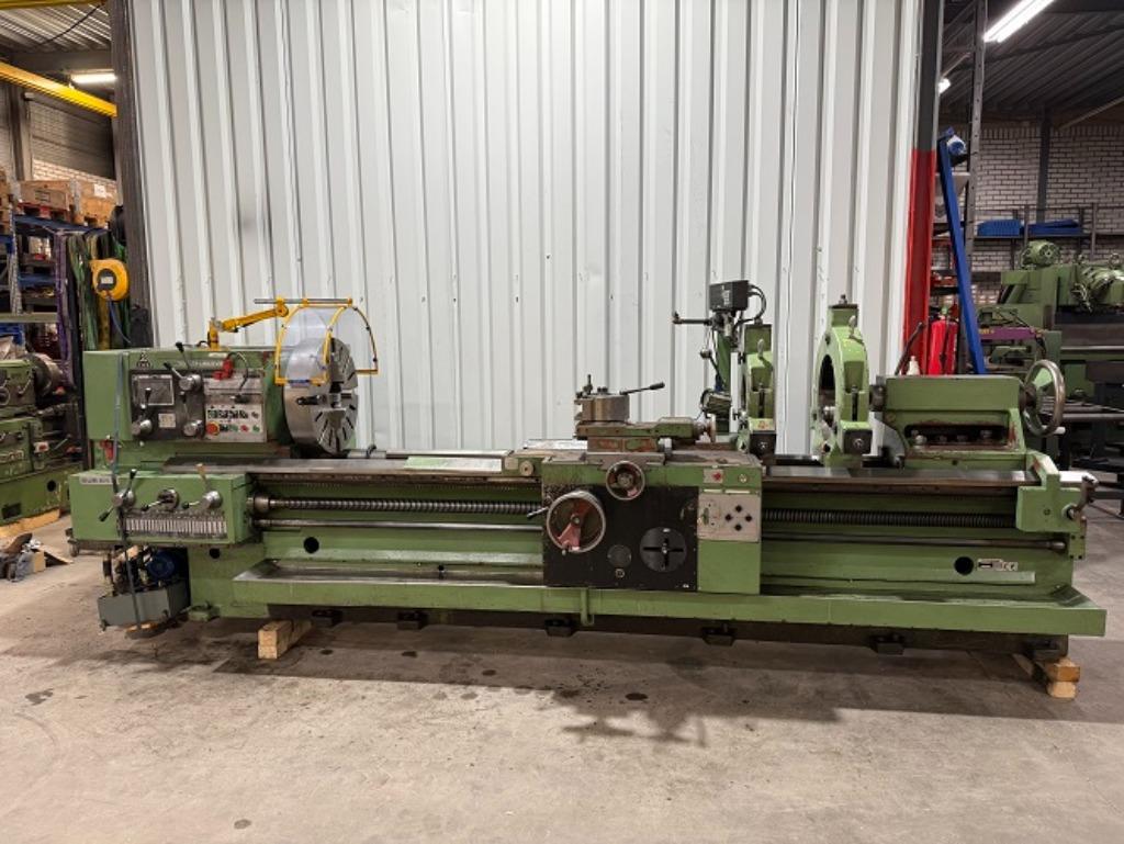 Draaibank TOS Celakovice SUS63H-2750, Ophalen, Zo goed als nieuw, Metaaldraaibank, 1000 mm of meer