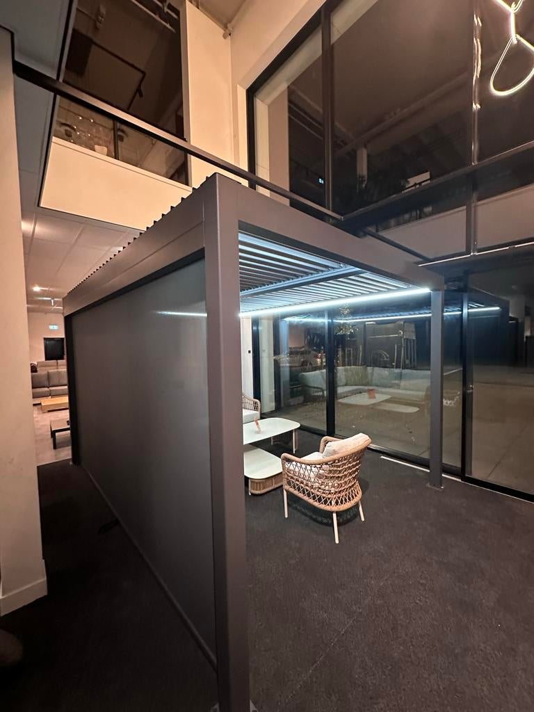 Moderne Veranda / Tuinpaviljoen, Ophalen, Zo goed als nieuw, Veranda