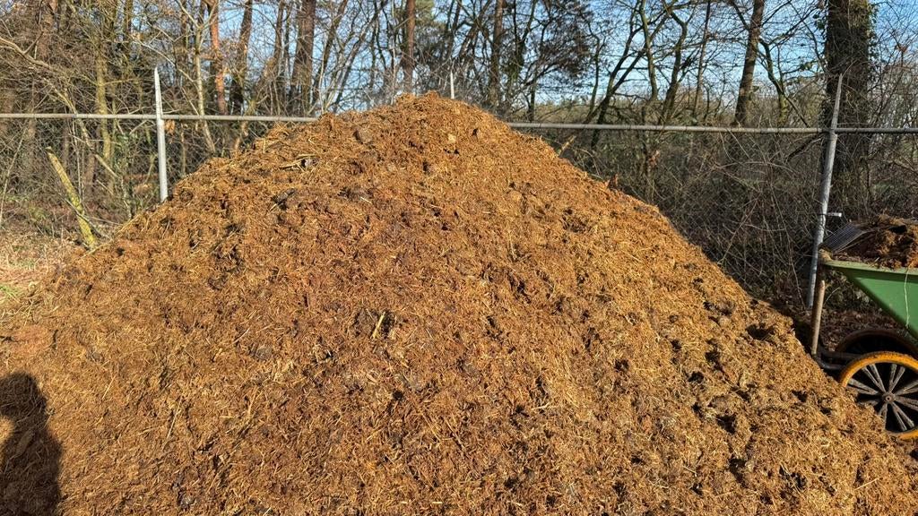 Gratis paardenmest, Ophalen, Tuinaarde