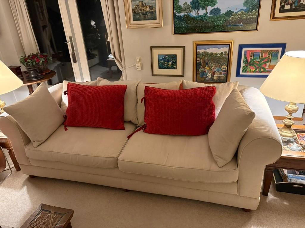 Te koop: Creme-kleurige, stoffen driezitsbank - moet weg, Ophalen, Gebruikt, 100 tot 125 cm, Klassiek