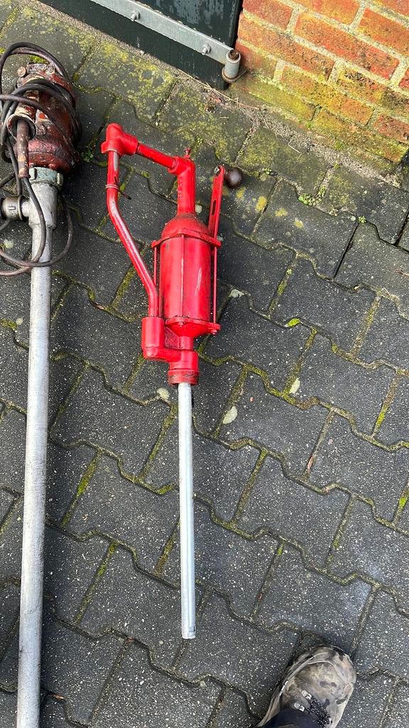 Hand olie pomp voor 60L vaten, Ophalen, Gebruikt