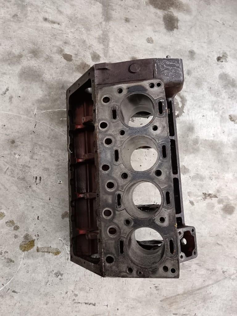 Engine block Daimler v8, Ophalen of Verzenden