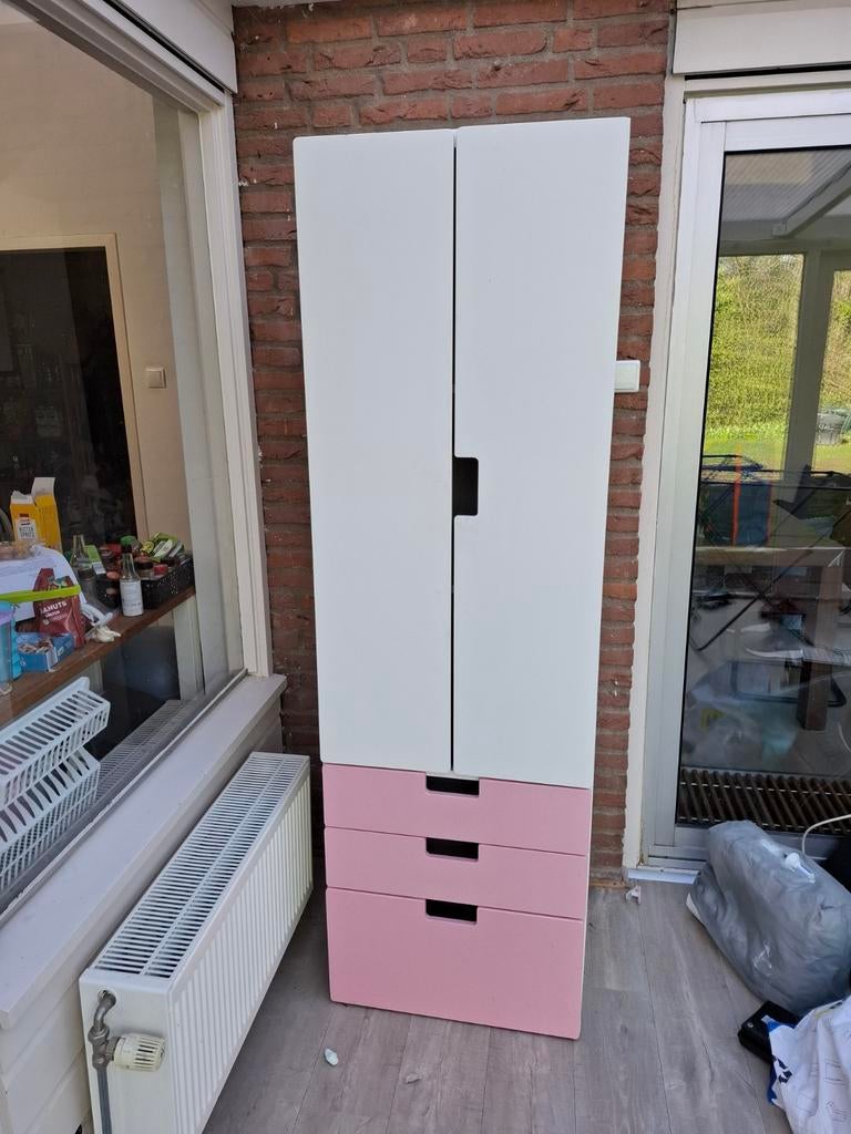 Witte kledingkast met roze lades Ikea Stuva, Ophalen, 50 tot 75 cm, 50 tot 100 cm, 150 tot 200 cm
