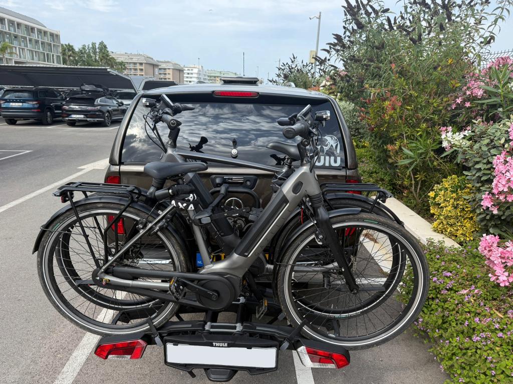 Huren: Thule Easyfold 3 XT2, Auto diversen, Fietsendragers, Elektrische fiets, Snoeksloot Zoetermeer, Nieuw, Info@Taltion.nl