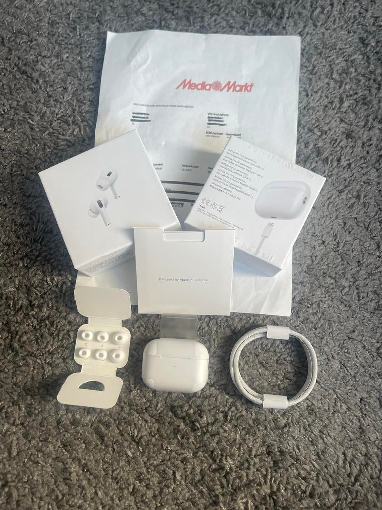 Apple AirPods Pro 2 (2e generatie) met USB-C, Ophalen of Verzenden, Zo goed als nieuw, Overige merken, Draadloos